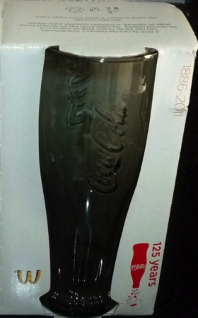 32137-6 € 4,00 coca cola glas mac Donalds kleur zwart grijs (2x zonder doosje).jpeg